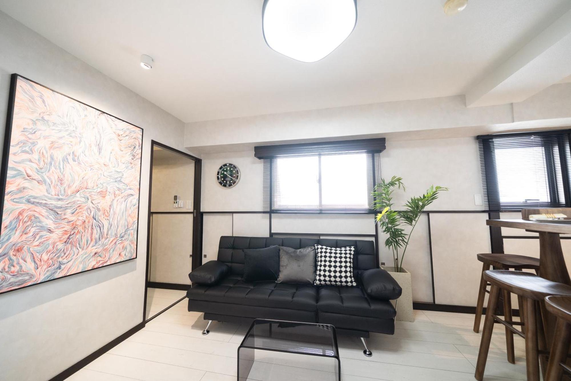 G112新宿最中心 交通枢纽 超级商圈 两室一厅 新宿三丁目车站4分 2 Shinjuku Center 4 Mins To St Max 7p 直达新宿 涉谷 表参道 池袋 上野 代代木 银座 原宿 Apartamento *