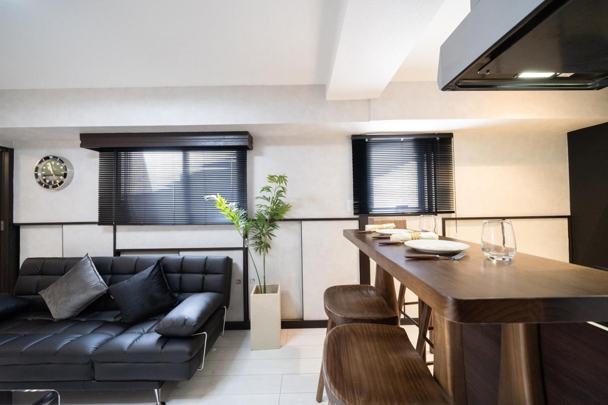 Apartamento G112新宿最中心 交通枢纽 超级商圈 两室一厅 新宿三丁目车站4分 2 Shinjuku Center 4 Mins To St Max 7p 直达新宿 涉谷 表参道 池袋 上野 代代木 银座 原宿